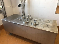 Rectangular Incubator for Culturing Starter Cultures