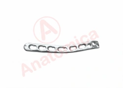 Distal Medial Plate for Humerus with Angular Stability and Limited Contact