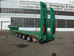 Specialized Heavy-Duty Semi-Trailer with Mechanical Ramps - Tverstroymaš 993941 Modification 0023