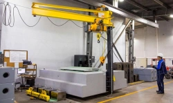 Mass Comparators KMP for Precision Measurement