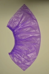 Durable Waterproof Disposable Non-Sterile Medical Shoe Covers 40x14 cm