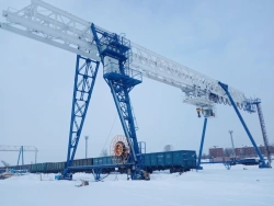 Bridge Cranes for Lifting Equipment