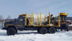 Timber Transporter with GM 6378A2 on Ural 73945-01 Chassis
