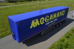 Closed-Type Three-Axle Cargo Semi-Trailer BSA-453