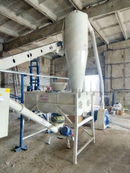 Cyclone Discharger Bunker BCR-1000