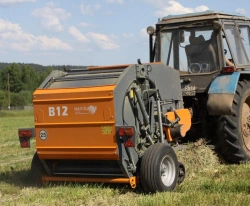 B12 Hay Baler for Efficient Hay and Straw Collection