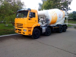 5814Z0 Concrete Mixer Truck on KAMAZ 65201-B5 Chassis