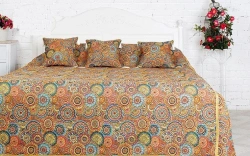 Mixed Fabric Top Bedspread