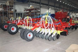 Agrator-Combi 10000 Pneumatic Disc Seeder