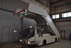 Passenger Self-Propelled Lift TSP-GIRD Model TSP-GIRD-2.000