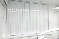 Vertical Metal Blinds (Aluminum) - Amigo