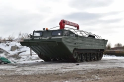 Multi-functional Lifter on Snow-Mud Vehicle, Model TG-126-08