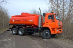 Tanker Truck for Transporting Oil and Petroleum Products - Model 56215-0000011-50