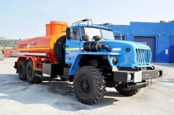 Light Oil Product Tanker UZST01 Model 6619A-20 on Ural 4320-74 Chassis