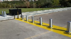 Retractable Bollard "KOLOSS