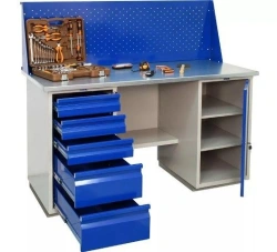 Workbench for Manual Metal and Wood Processing