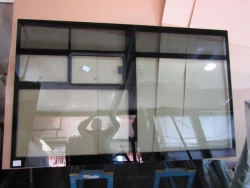 Left Side Window Glass with Vent for GAZ A67R42-5403083