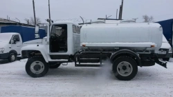 Specialized Transport Vehicle - Tank Truck 47120R on GAZ 33086 Chassis