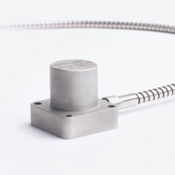 Industrial Accelerometer with Charge Output 1C204HM-XX