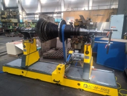 Horizontal Balancing Machine BS-44-1000S