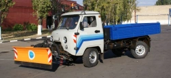 Multifunctional Combined Machine for Seasonal Road Maintenance MKM-1903