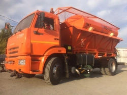 Combined Street Sweeper Machine KMD-43255-E5 on KAMAZ 43255-G5 Chassis