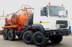 Vacuum Oil Collector USZN on Ural 5323 Chassis, Model 795119