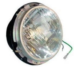 Right External Headlight 822.3711