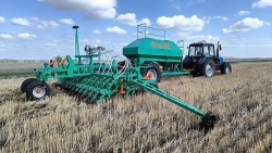 Pneumatic Grain Seeder "AGRINOVA" with Anchor Type Discs