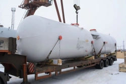 Nitrogen Receiver for Accumulation and Distribution, Model V25-8-3-80