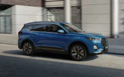 LADA X-CROSS 7 4x2 Crossover Vehicle, Model T32 AGT-BAA-AAA5A0