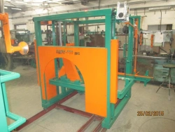 Triumph 1P-550 Circular Saw for Longitudinal Log Cutting