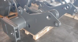 Bulldozer Ripper Tow Bar Model 10304703 Heavy-Duty Attachment