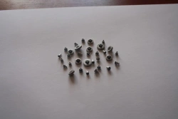 Pass-through Insulator UN-4 for Electrical Circuits