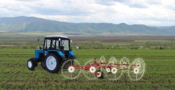 GVW-6.0 Hydraulic Mounted Rake - Versatile Agricultural Equipment