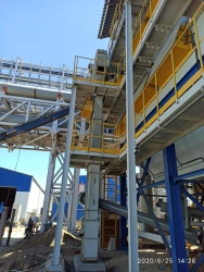 Chain Elevators for Transporting Bulk Materials