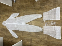 Medical Protective Suit Set No. 1 with Accessories