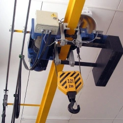 Electric Wire Rope Hoist 3.2 Ton Type TE 320