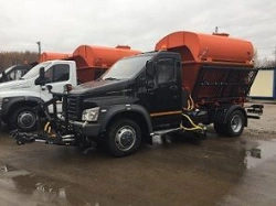 Combined Road Machine 46830A-9 on GAZ C41R13 Chassis