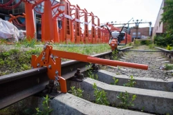 Manual Rail Hoist KZVP RP for Rail Maintenance