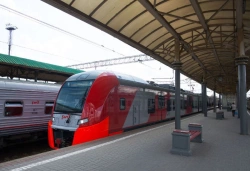 Electric Train ES2G for Passenger Transportation