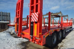 Heavy-Duty Semi-Trailer for Transporting Large Equipment and Containers POLITRANS 94163-300