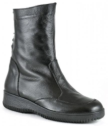 Orthopedic Boots with Insulated Lining - Low Complexity