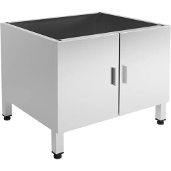 Closed Equipment Pedestals for Storage