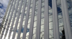 Comfort˚ Silver 11 Soft Coated Sun Control Glass