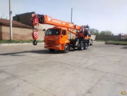 Hydraulic Truck Crane KС-55713-1К-3 with 25t Capacity