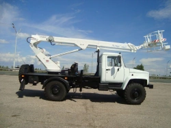 Hydraulic Lift Platform AGP 37121H on GAZ 33088 Chassis