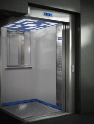 Passenger Electric Elevator Model SPbLZ MR with Machine Room, 240 kg Capacity