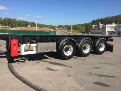 Container Transport Semi-Trailer PPC 877712 with Tonar 9042 Axles