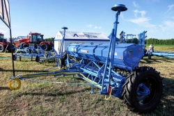 Universal Row Seed Drill VITA SZ-5.4 Standard - RZ3.105.00.000